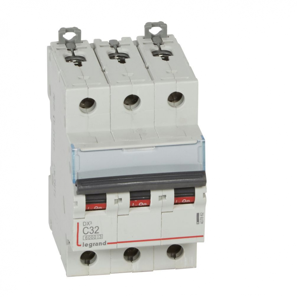 WYŁĄCZNIK NADPRĄDOWY C 32A 3 POLOWY CHARAKTERYSTYKA C SERII DX3 S 303 - 407862 - LEGRAND