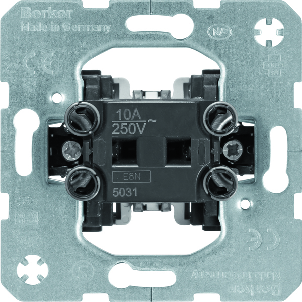 ŁĄCZNIK JEDNOKLAWISZOWY PRZYCISKOWY ZESTYK ZWIERNY MECHANIZM SZACISKI AUTOMATYCZNE ONE.PLATFORM - 535031 - HAGER