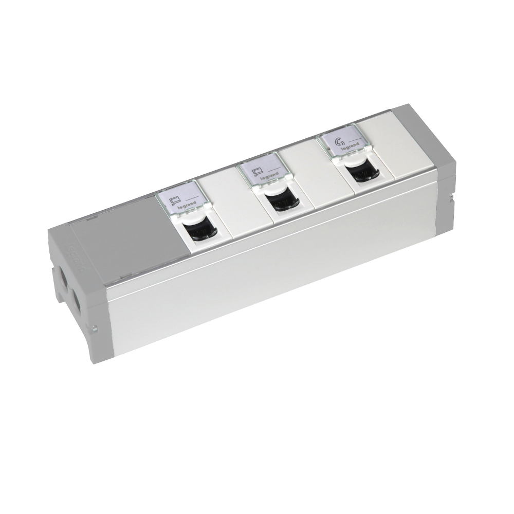 BLOK ZASILAJĄCY 3XRJ45 C6FTP,3XZASL 1M - 073496 - LEGRAND