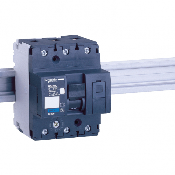 WYŁĄCZNIK NADPRĄDOWY B 40A 3 POLOWY CHARAKTERYSTYKA B NG125L - 18764 - SCHNEIDER ELECTRIC
