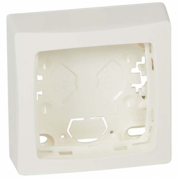 PUSZKA NATYNKOWA POJEDYNCZA BIAŁA OTEO - 086091 - LEGRAND