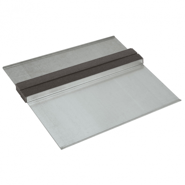 PLYTA Z PRZEPUSTAMI PIANKOWYMI SZER.600 - 048162 - LEGRAND
