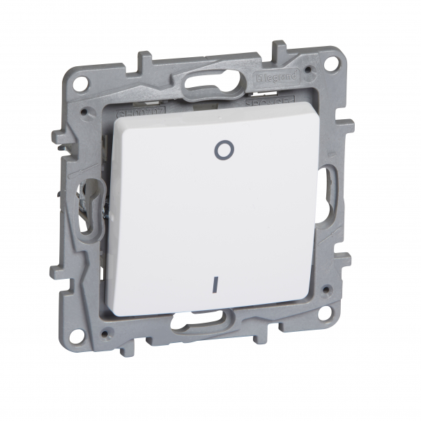 ŁĄCZNIK DWUBIEGUNOWY 2P BIAŁY NILOE. - 764517 - LEGRAND