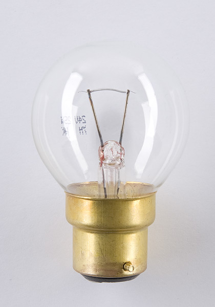 Żarówka trakcyjna niskonapięciowa, 25 W, 60 V, B22d, A45CL, 2700 K, 1000 h, klasa energetyczna E - TRA-0596 - HELIOS żarówki