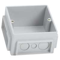 PODST.PLAST.DO PUSZKI 3MOD - 650390 - LEGRAND
