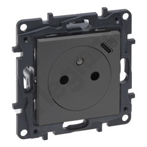 GNIAZDO POJEDYNCZE Z UZIEMIENIEM 2P+Z Z PRZESŁONĄ USB TYP C UMIESZCZONY W PLAKIETCE ZACISKI AUTOMATYCZNE 16A 230V STALOWY NILOE STEP - 863438 - LEGRAND