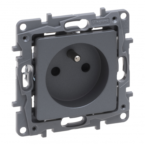NILOE SELECTION - GNIAZDO 2P+Z  16 A - 250 V~
(Z PRZESŁONĄ, ZACISKI AUTOMATYCZNE) STAL - 762325 - LEGRAND