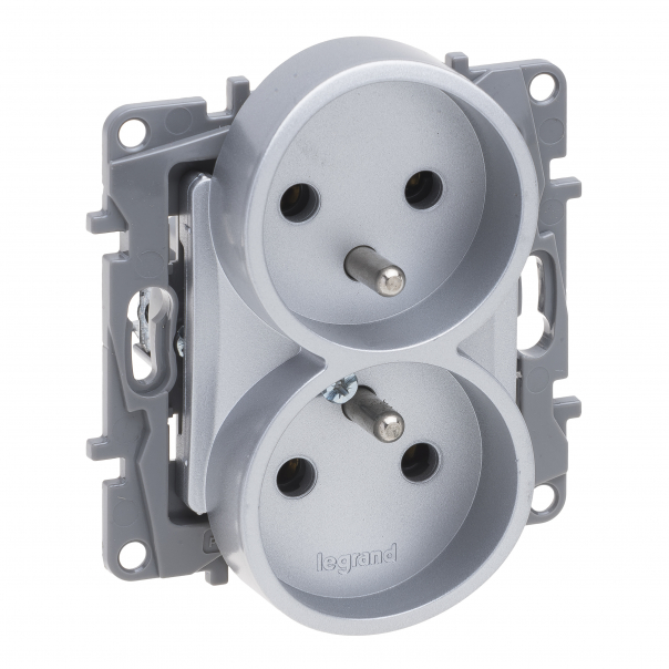 NILOE SELECTION - GNIAZDO 2 X 2P+Z DO RAMEK WIELOKROTNYCH (BEZ PRZESŁONY, ZACISKI ŚRUBOWE) ALUMINIUM - 762135 - LEGRAND