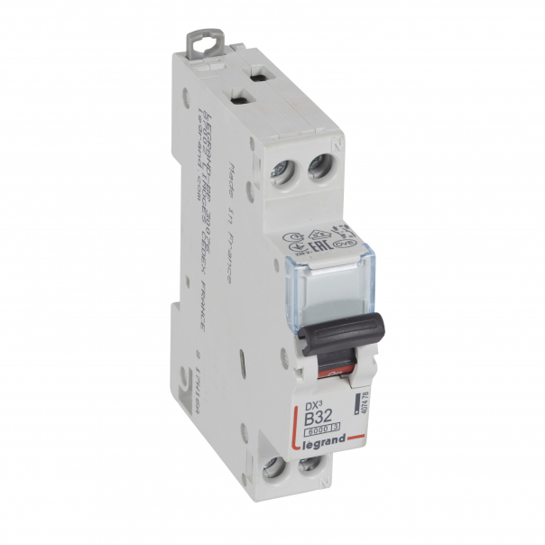 WYŁĄCZNIK NADPRĄDOWY B 32A 1-POLOWY Z TOREM NEUTRALNYM SERII DX3 S 301N - 407478 - LEGRAND