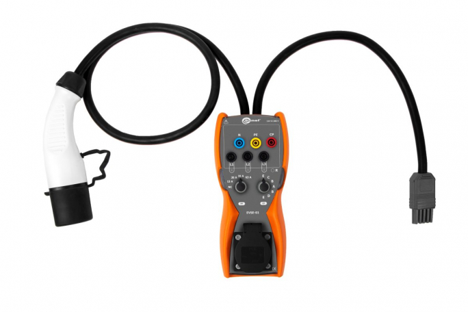 ADAPTER DO TESTÓW STACJI ŁADOWANIA POJZADÓW ELEKTRYCZNYCH - WAADAEVSE01 - SONEL