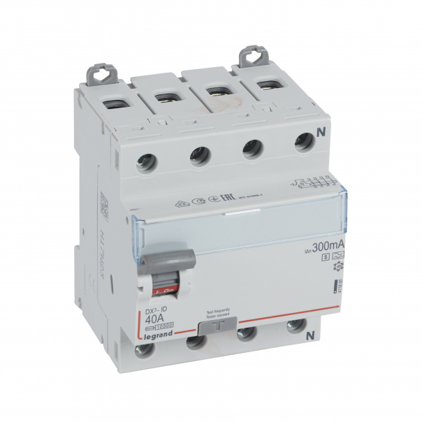 WYŁĄCZNIK RÓŻNICOWY 40A 300MA 4-POLOWY TYP A-S SERII DX3 P 304 - 411800 - LEGRAND