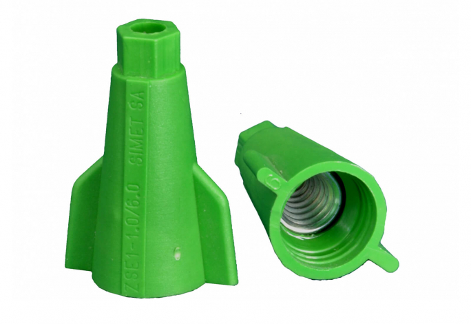 ZŁĄCZKA SKRĘTNA UNIWERSALNA DLA PRZEWODÓW O PRZEKROJU OD 1MM2 DO 6MM2 ZIELONY - 43814205 - SIMET