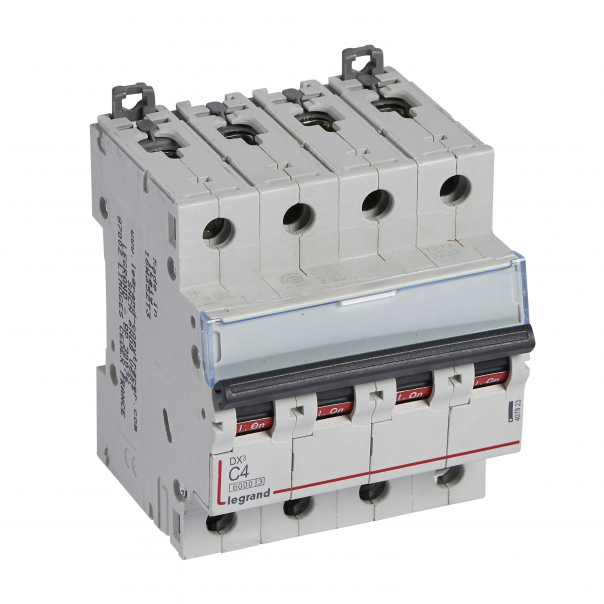 WYŁĄCZNIK NADPRĄDOWY C 4A 4 POLOWY CHARAKTERYSTYKA C SERII DX3 S 304 - 407923 - LEGRAND