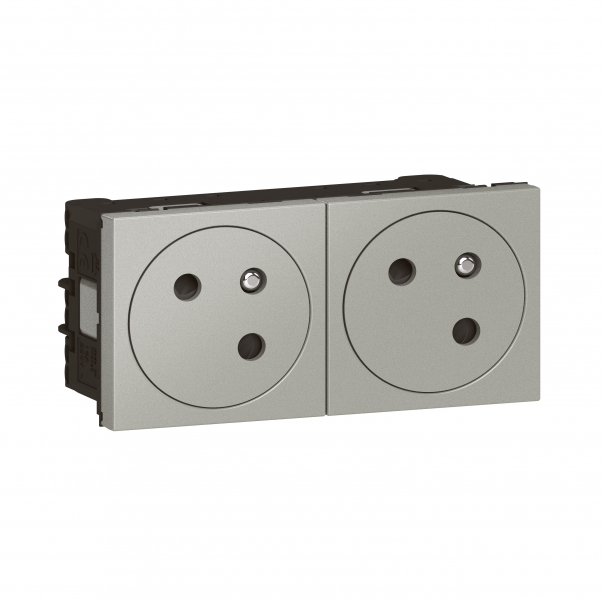 GN 2X2P+Z PODŁĄCZENIE PRZEZ ZACISKI AUTOMATYCZNE - 4 MOD ALUMINIUM 16A-250V~ MOSAIC - 079272L - LEGRAND