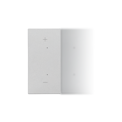 Klawisz połówkowy lewostronny z piktogramem &bdquo;+/-&rdquo; do produktów elektronicznych; Aluminium mat Simon 55 - TKE24/143 - KONTAKT SIMON