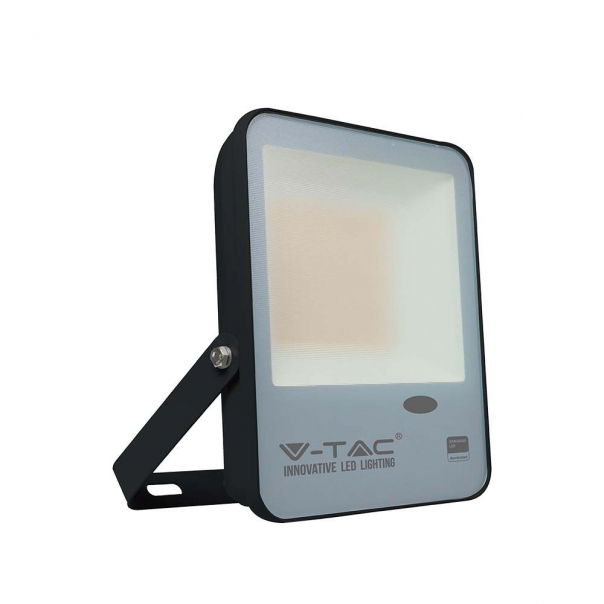 50W Naświetlacz LED SMD z czujnikiem zmierzchu / Chip SAMSUNG / Barwa:3000K / Obudowa: Czarna/ Skuteczność 100lm - 20172 - V-TAC