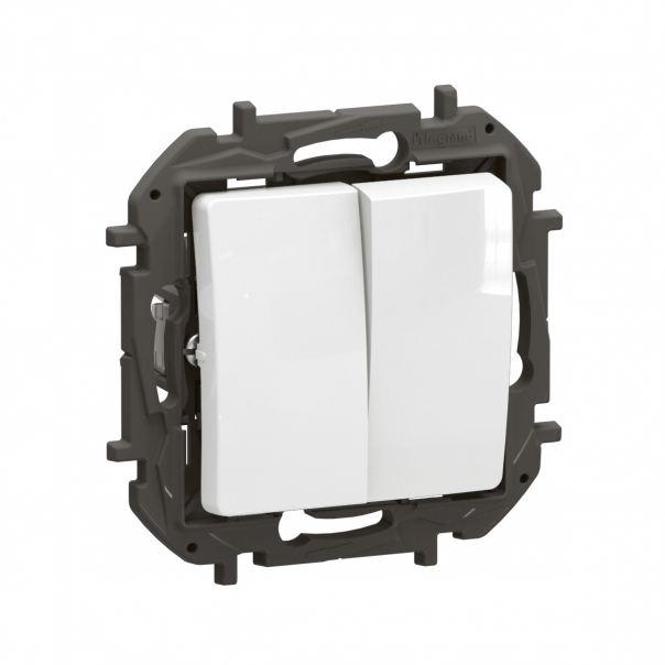 NOWE NILOE - ŁĄCZNIK ŚWIECZNIKOWY 10 AX BIAŁY - NP2120WH - LEGRAND