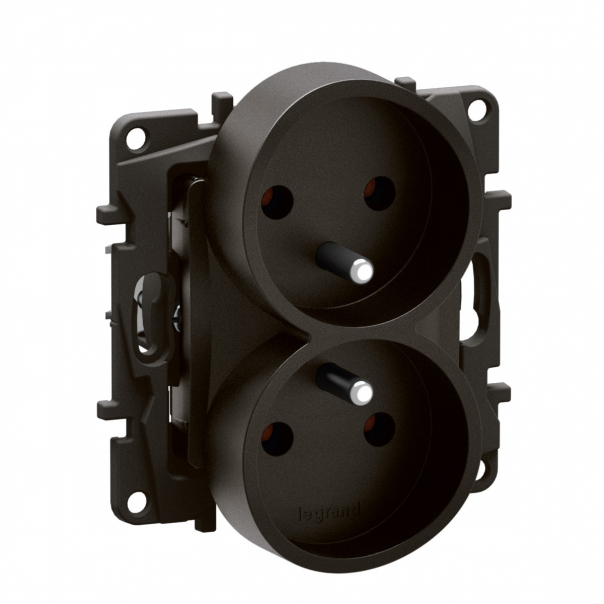 NOWE NILOE - GN. 2X2P+Z, BP DO RAMEK WIELOKROTNYCH, ZAC. ŚR 16A - 250 V~ CZARNE - NP3111BK - LEGRAND