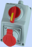 ZESTAW C16-18 WŁĄCZ-WYŁĄCZ 0-I GNIAZDO 3P+Z IP-54. - 971601 - ELEKTROMET DZIERŻONIÓW